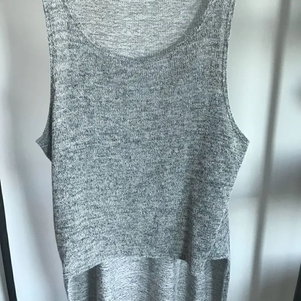 Grey High Low Shirt - Forever 21 - NWOT - Small